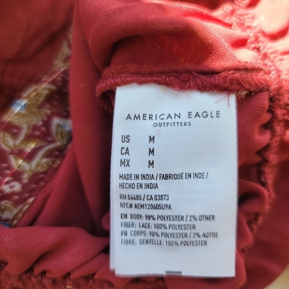 NWOT American Eagle Outfitters Red Floral Boho Peasant Top Size Medium - Picture 9 of 9